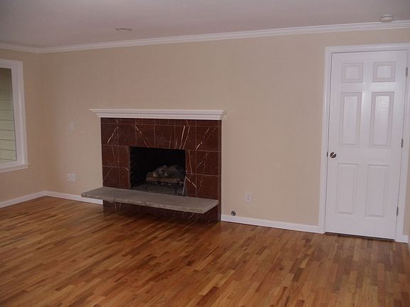 3rd image of 14108 NE 77th St
