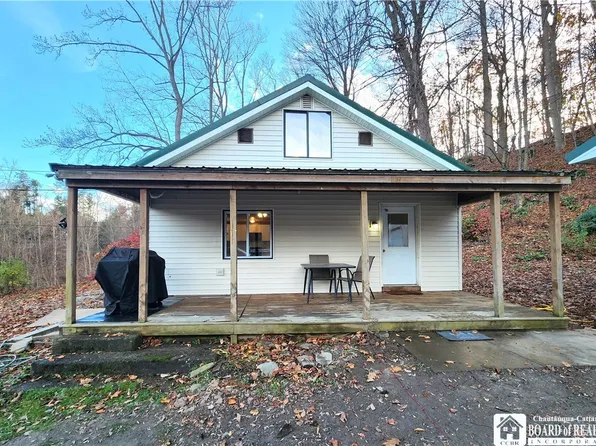 10025 Route 62, Gowanda, NY 14070