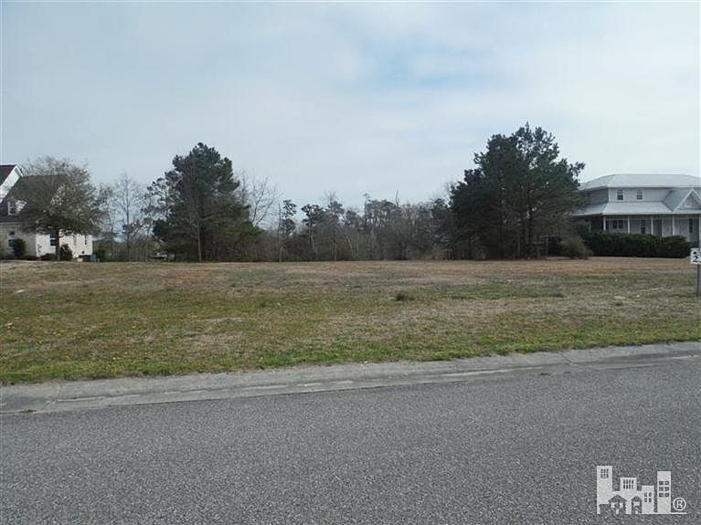 2nd image of 23 Crane Pointe LOT 23