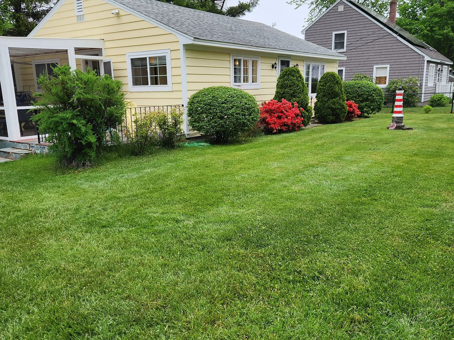 2 bed, 910 sqft, $2,500 — Photo 2