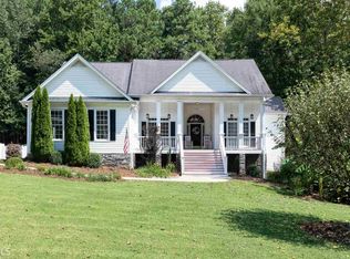 62 Lakeview Trl, Hiram, GA 30141