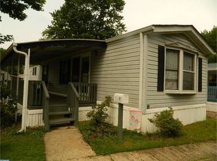 10 South Dr, East Windsor, NJ 08520