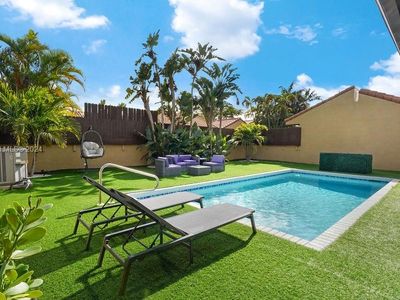 1040 NE 204th Ter, Miami, FL, 33179