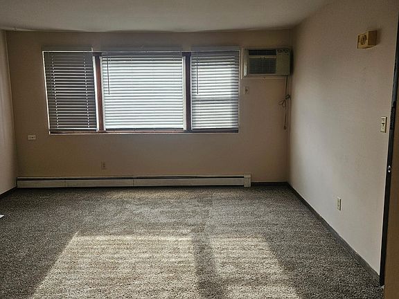 2nd image of 645 Pasadena Ave APT 1E