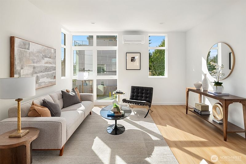 3rd image of 634 N 92nd Street