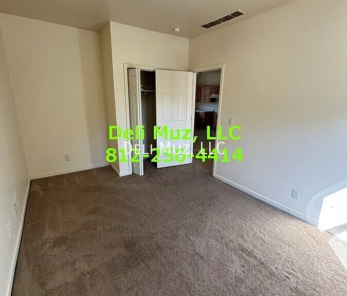 1427 Culver Dr #B — Photo 3