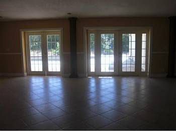 4th image of 908 NW 114th Ave