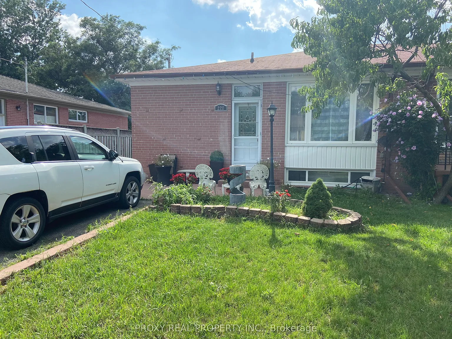 1 bed, $1,590 — Photo 2