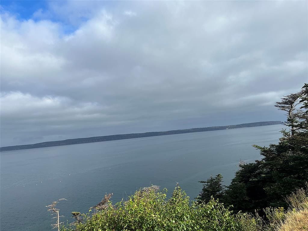 659 Saint Thomas Line, Paradise, NL A1L 3N7 MLS 1248596 Zillow