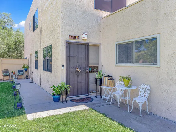 6680 E Calle La Paz, Tucson, AZ 85715