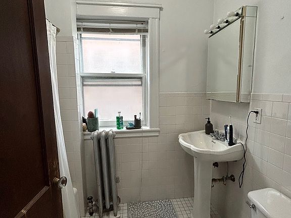 5th image of 35 Linnaean St #11558544