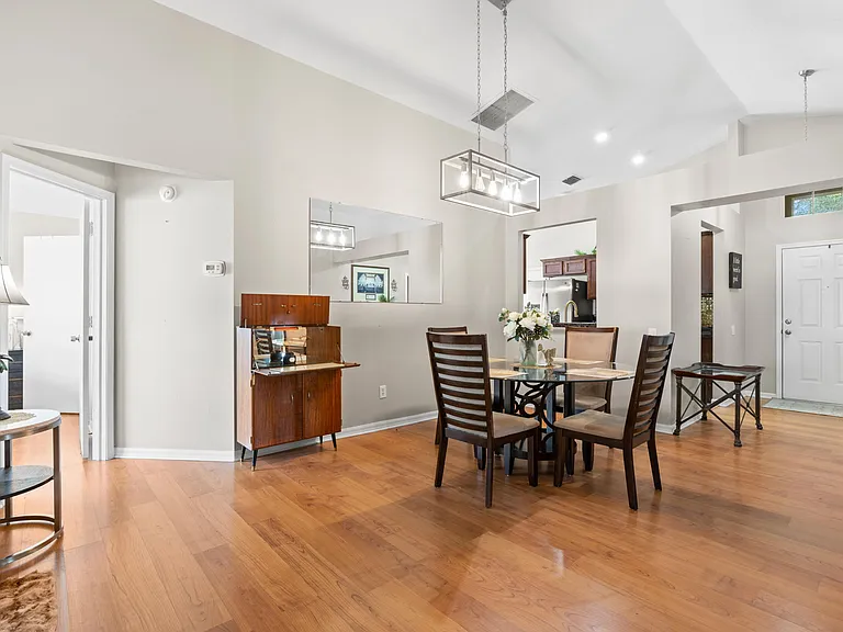 18102 Leafwood Cir — Photo 8