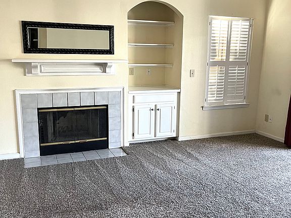 3rd image of 10000 Gate Pkwy N APT 1225