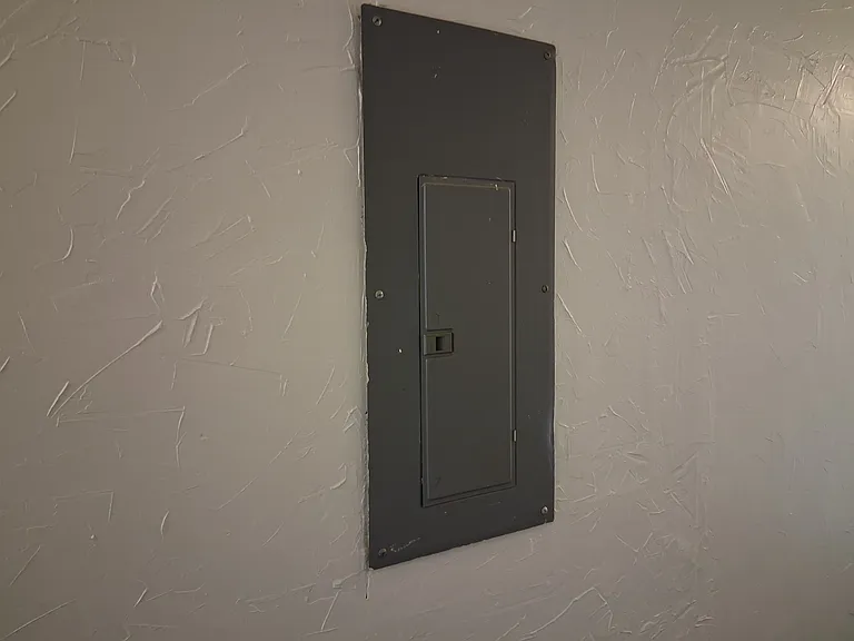 16 Barnum St #3 — Photo 11