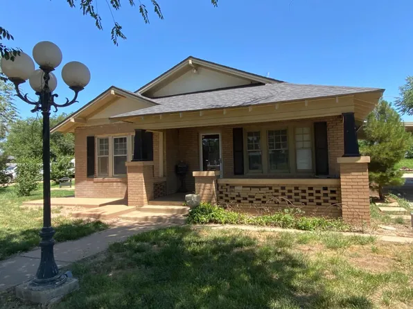 850 W Crosby St, Slaton, TX 79364