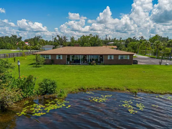 4201 De Len Dr, Panama City, FL 32404