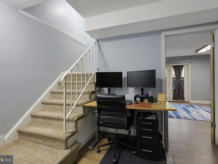 3290 Applegate Ct — Photo 23