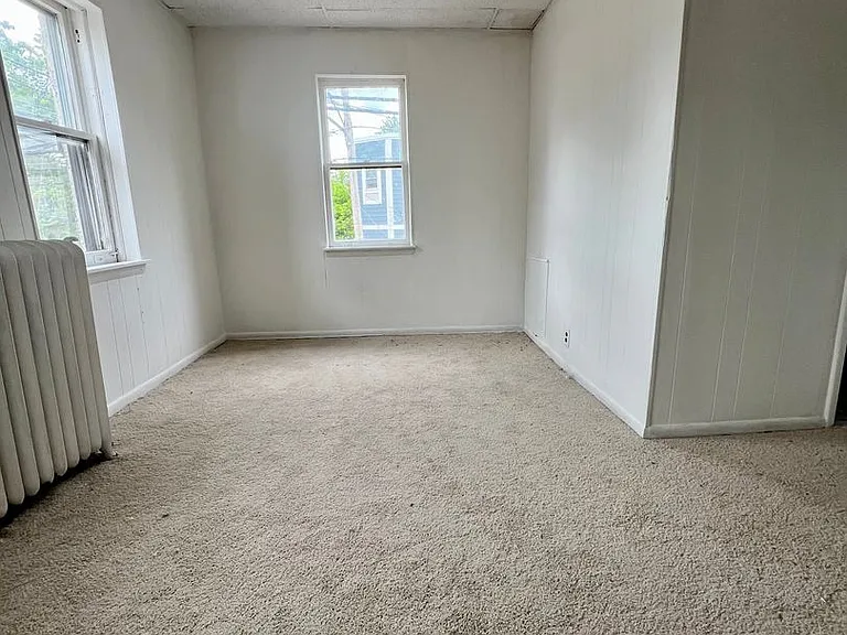 Clifton Ave 1001 — Photo 19