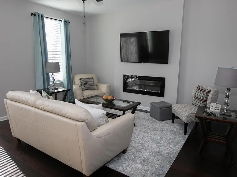 2166 Lefferts Pl — Photo 10