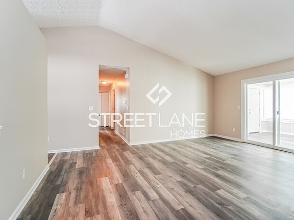 2nd image of 2994 Princeville Dr