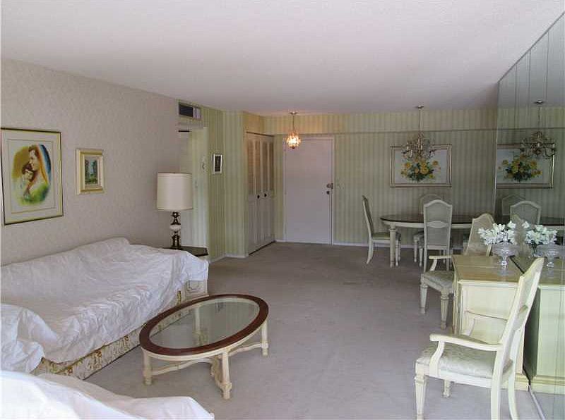 1st image of 250 174th St APT 302