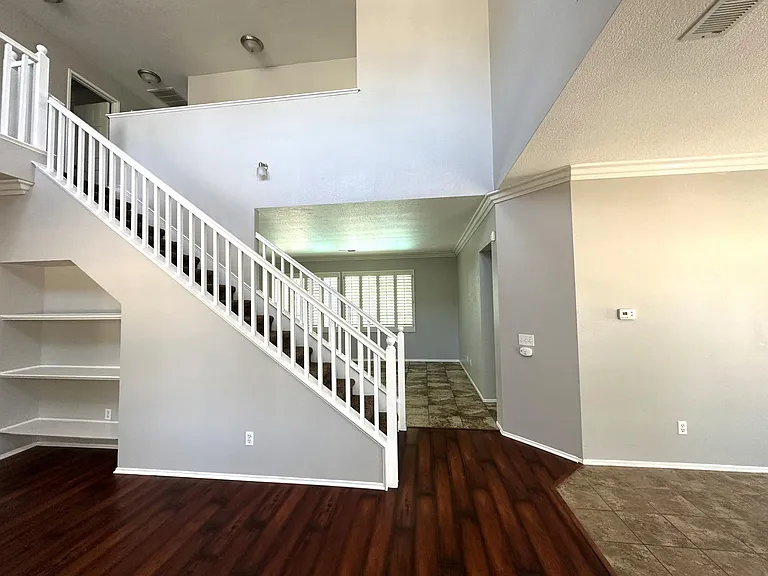 43435 Tylman St — Photo 6