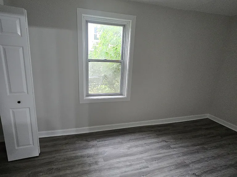 2139 N Long Ave #1 — Photo 8