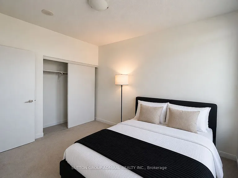 500 Sherbourne St #1205 — Photo 7
