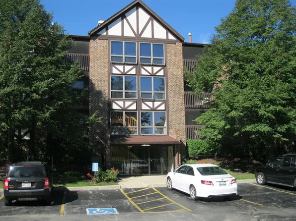 10351 Menard Ave Unit 3-322, Oak Lawn, IL 60453
