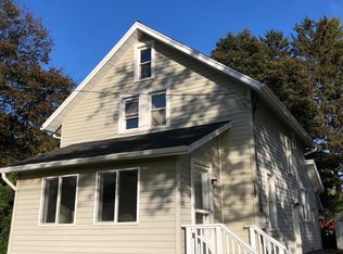 1600 Creek St, Rochester, NY 14625