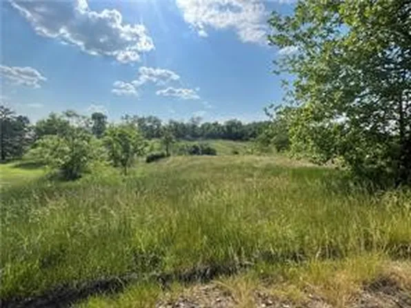 15 Community Ave S, Uniontown, PA 15401