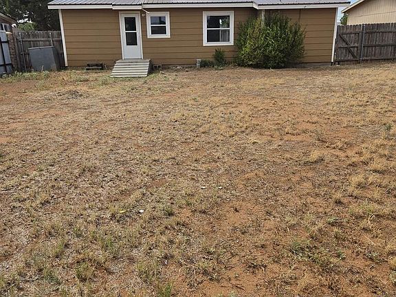 2nd image of 109 Howard Dr