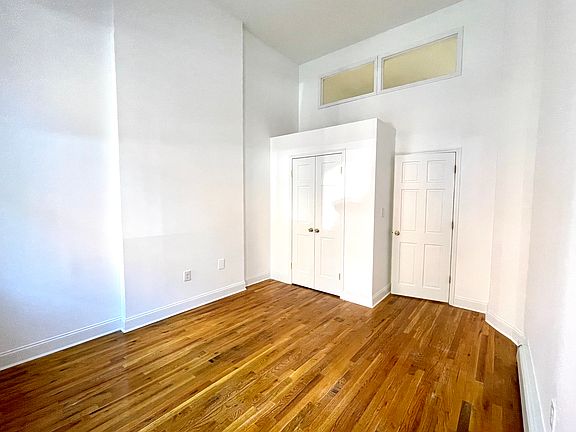 5th image of 224 Sackett St APT 1L