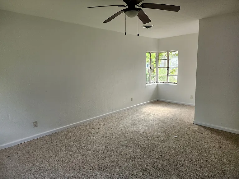4208 Iola Dr — Photo 6