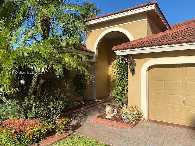 1st image of 3600 SW 185th Ave