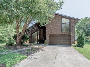 5301 Lightning View Rd, Columbia, MD 21045