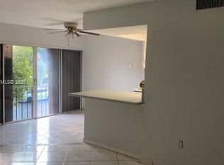 9370 W Flagler St APT 204B, Miami, FL 33174