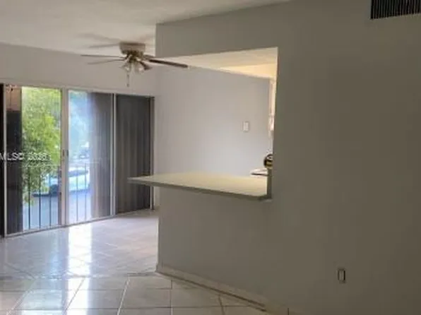 9370 W Flagler St APT 204B, Miami, FL 33174