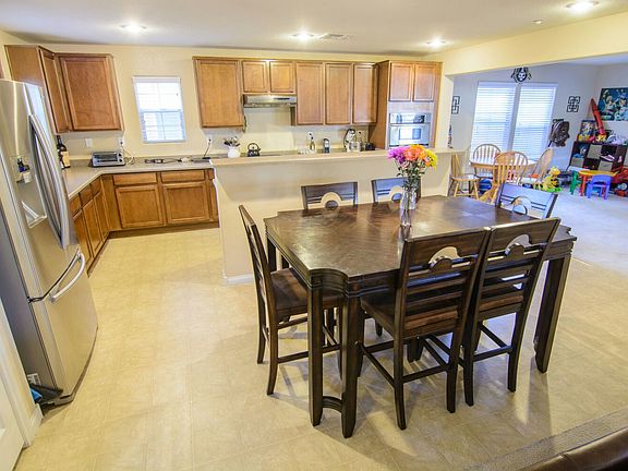 Gorgeous Upgraded Kitchen