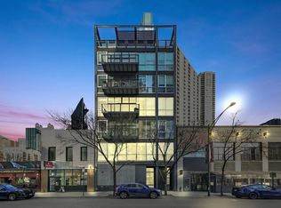 747 N Clark St #301, Chicago, IL 60610