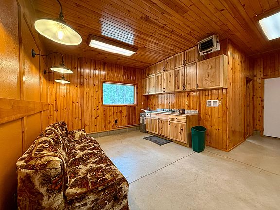 4th image of 4561 Boat Landing Rd #A