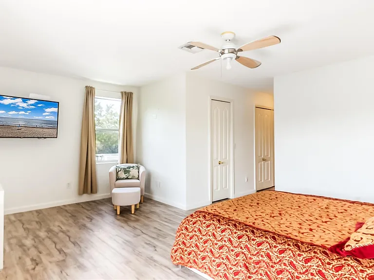 512 S Ocean Blvd — Photo 26