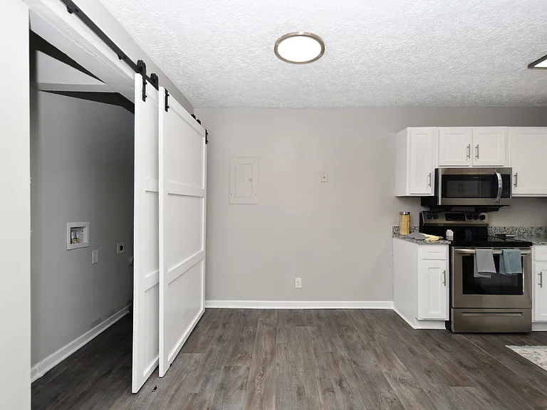 Kitchen and dining area