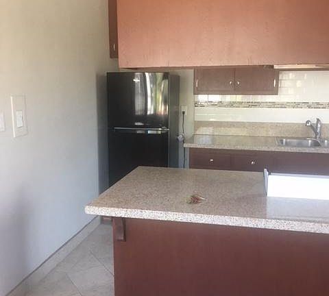 2nd image of 1523 W 35th Pl