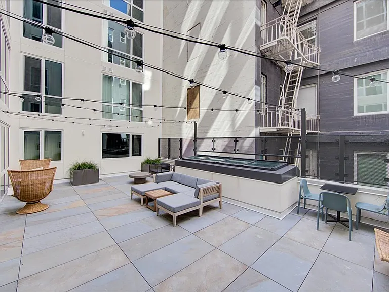 TL Residences — Photo 43