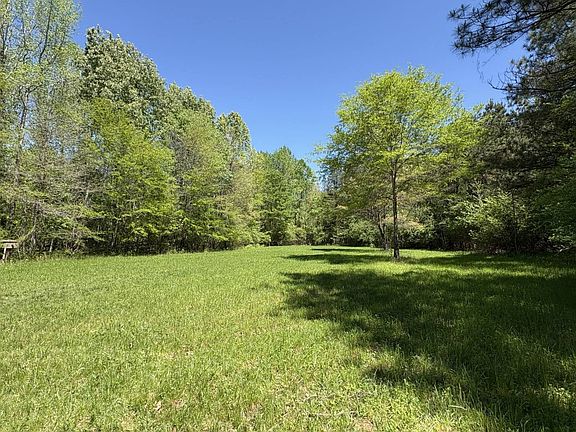 4th image of 9000 County Road 12