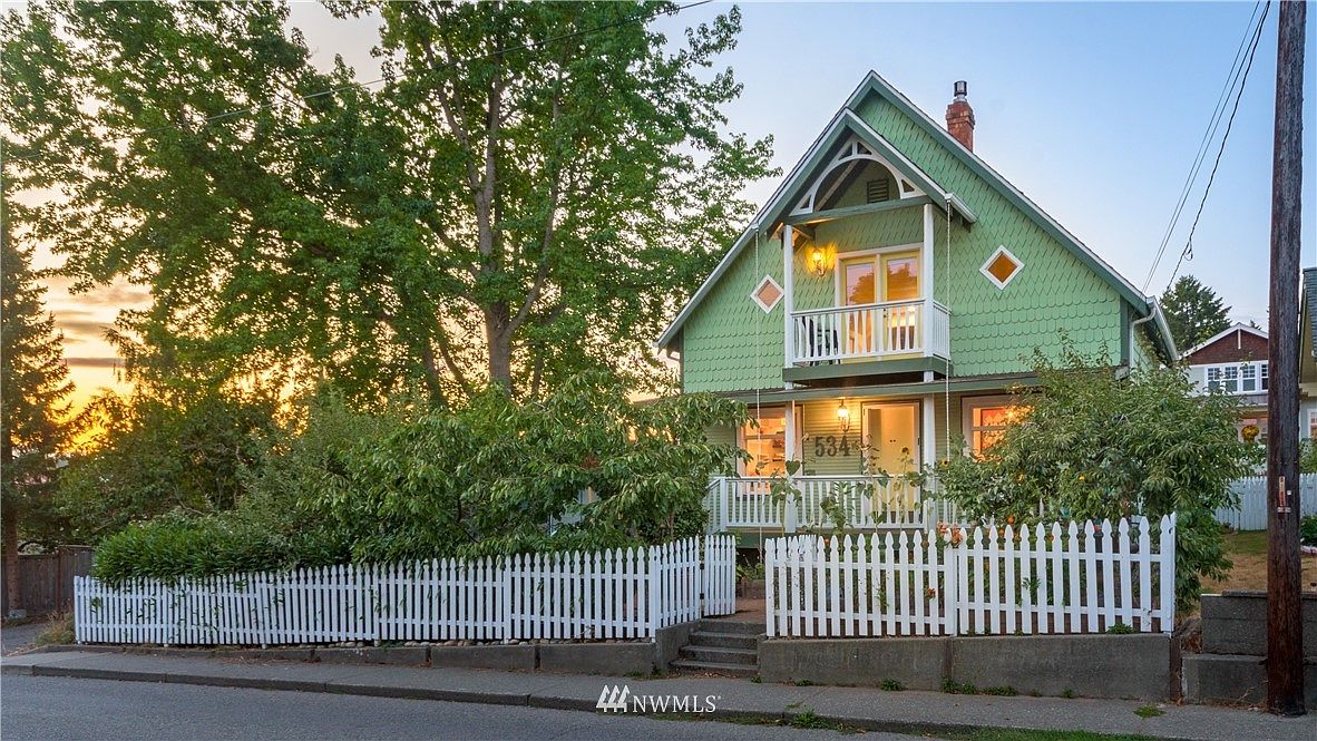 534 NE Hostmark Street, Poulsbo, WA 98370 Zillow