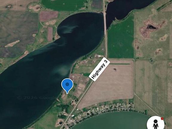 3rd image of 111 Lakeside Dr