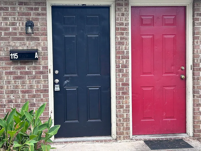 115 Cox Avenue — Photo 3