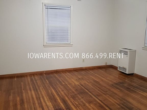 3rd image of 816 Mamie Eisenhower Ave #1
